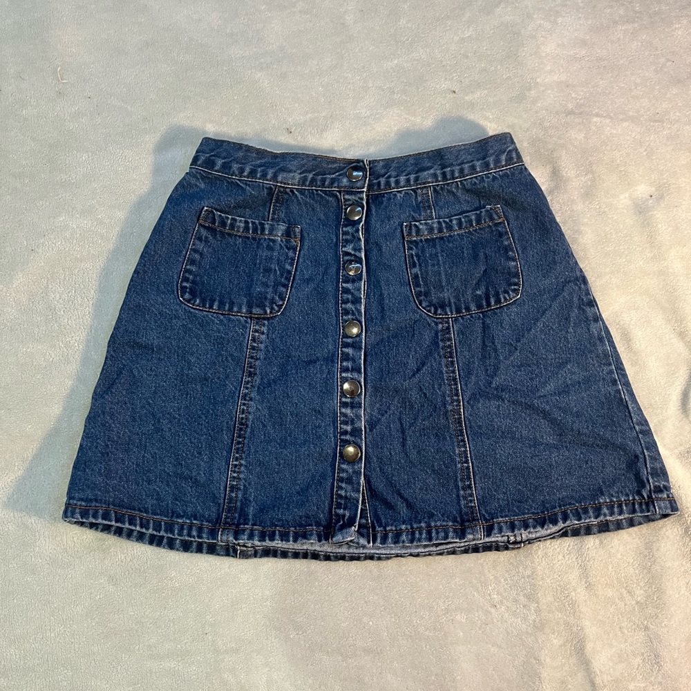 Denim Button Skirt 💙🩵